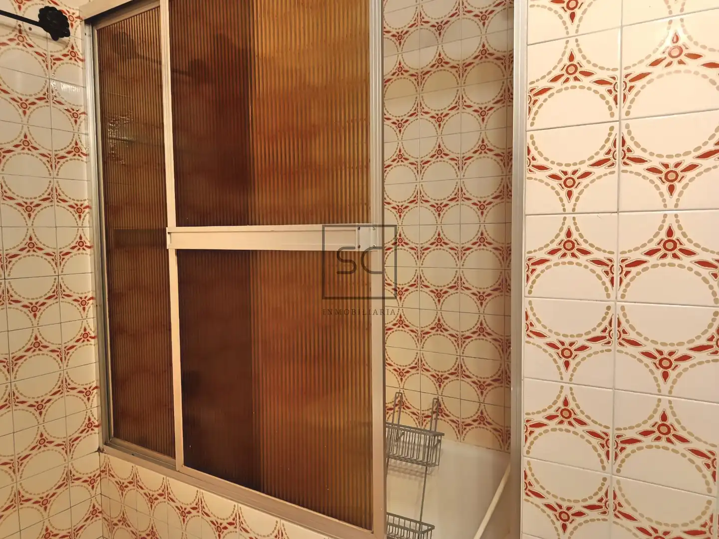 Bathroom of Flat for sale in Canido