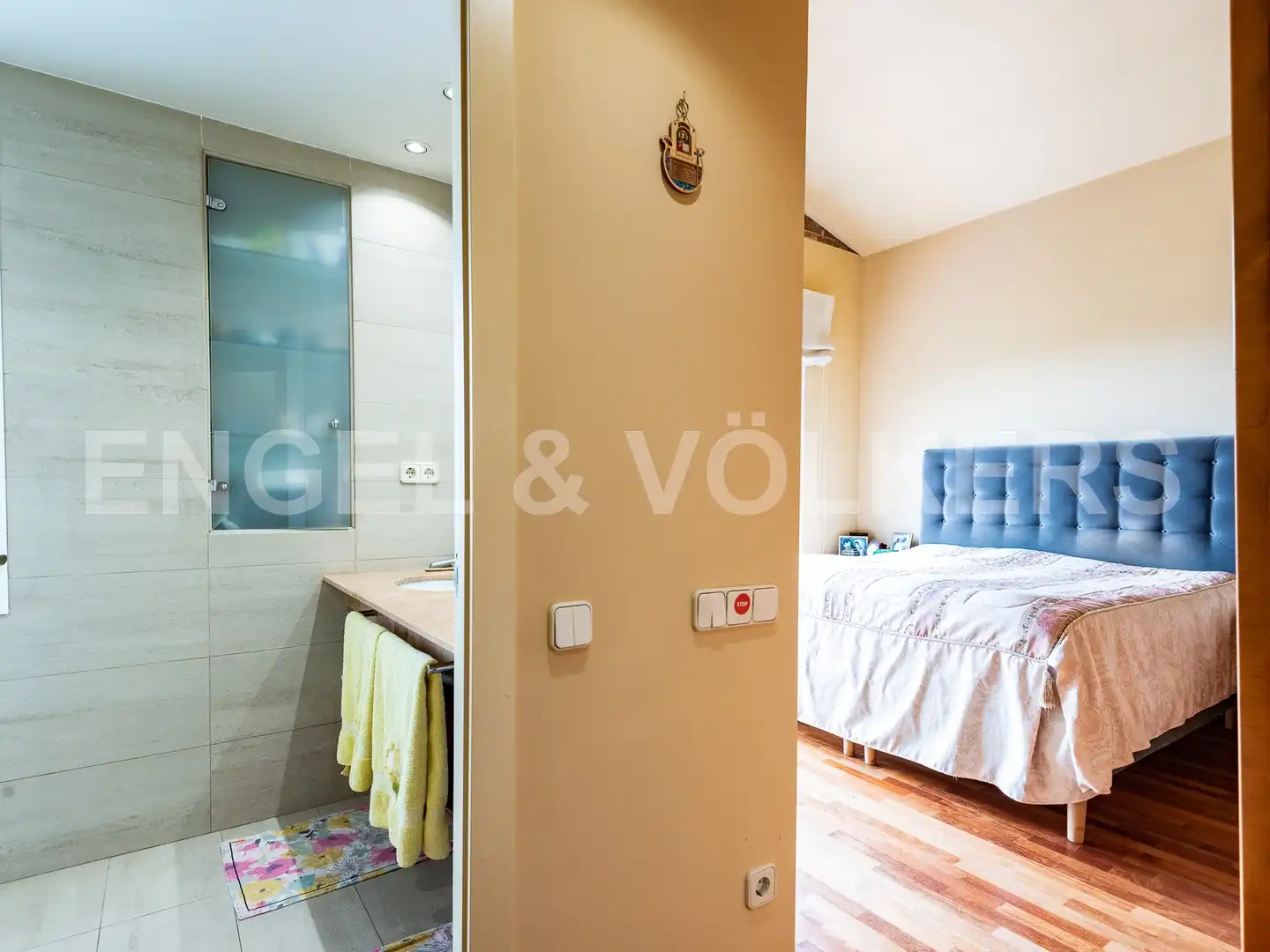 Dormitori de Casa o xalet de lloguer en Barcelona amb Aire condicionat, Calefacció i Jardí privat