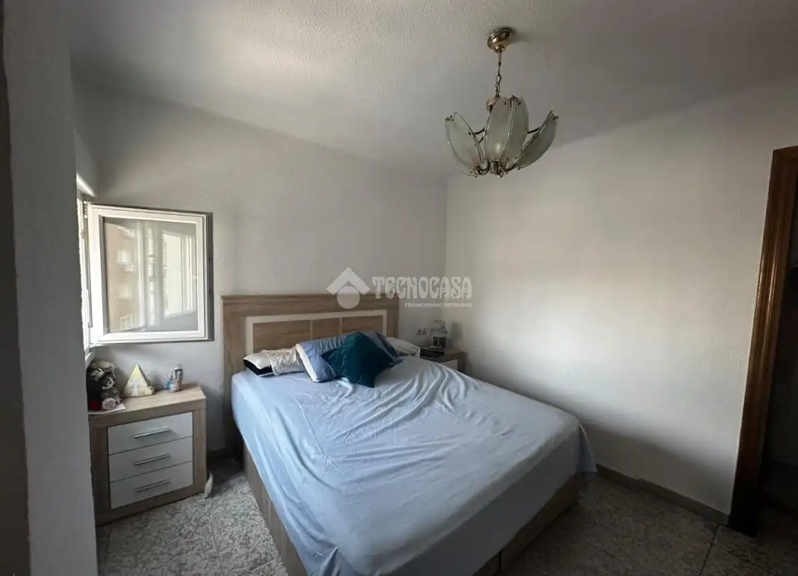Bedroom of Flat for sale in Málaga