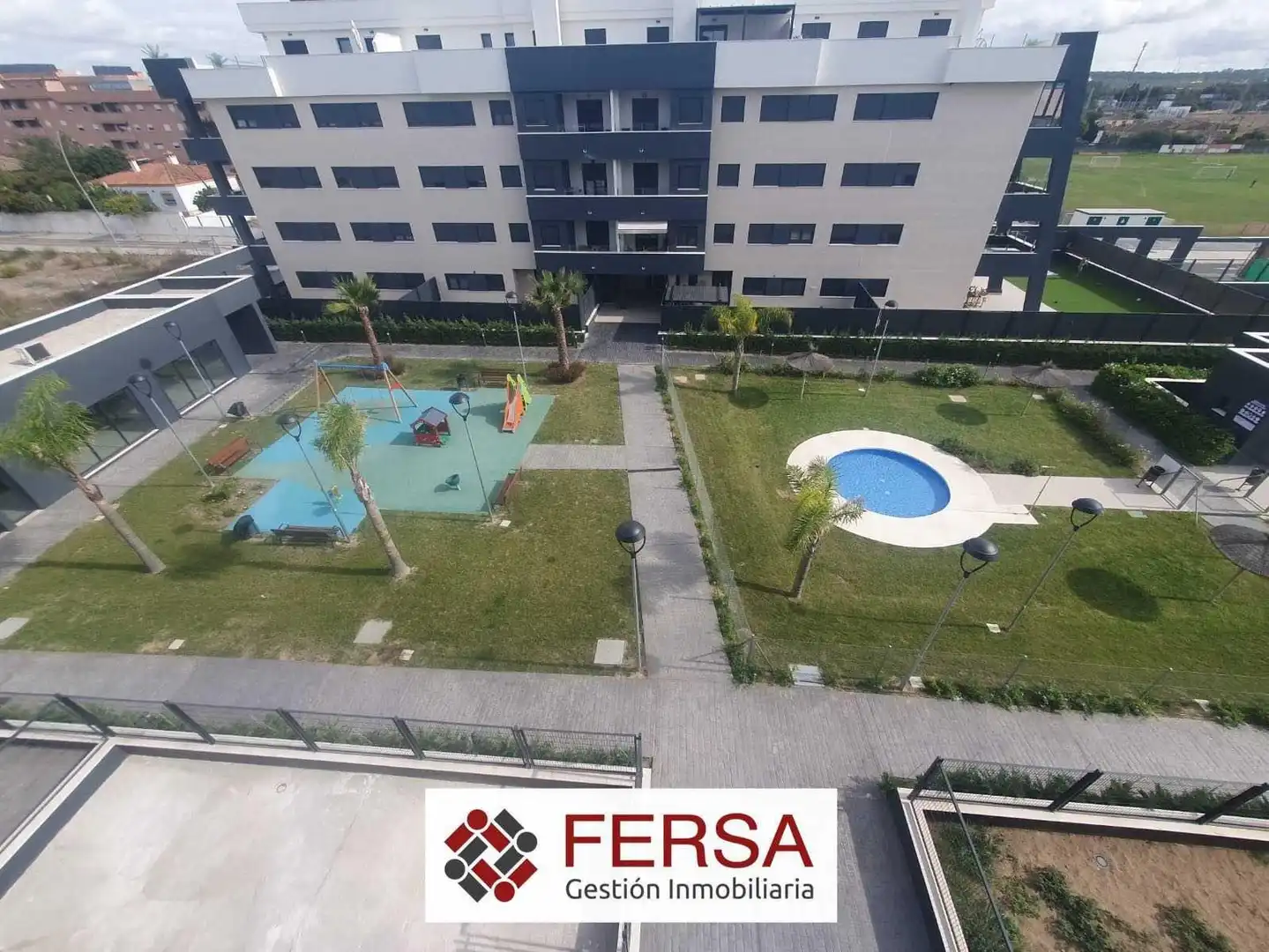 Vista exterior de Piso de alquiler en El Puerto de Santa María con Aire acondicionado, Calefacción y Terraza