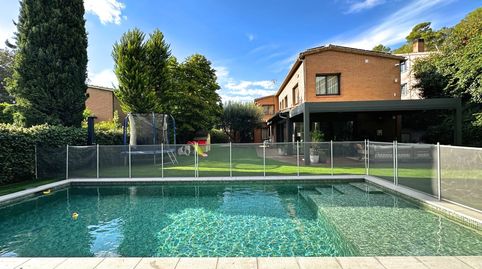 Exclusiva villa de lujo con piscina y jardín privado en El Golf  Can Trabal Sant Cugat