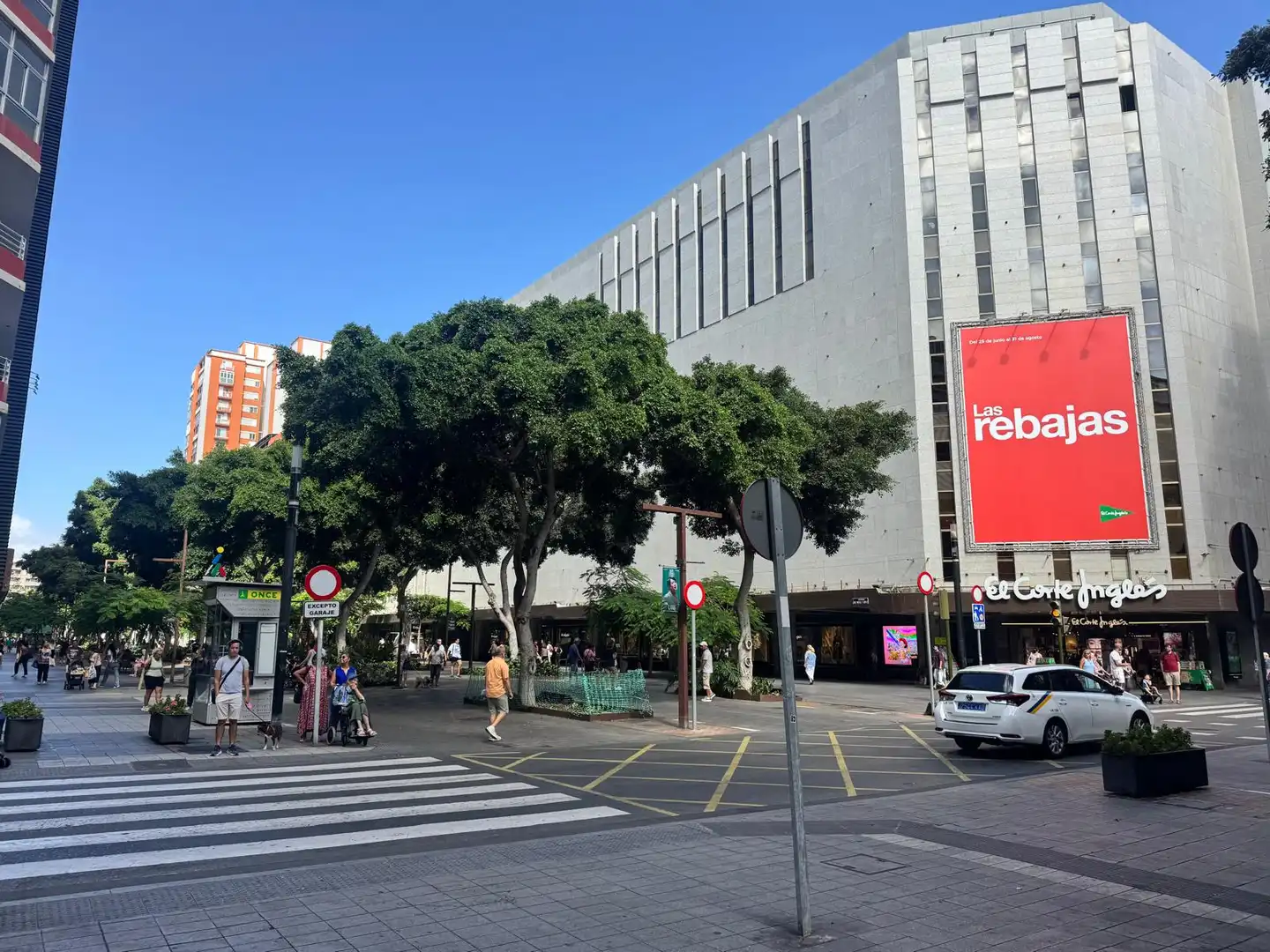 Gewerbefläche zur Übernahme in Avenida José Mesa y López, imagen 2