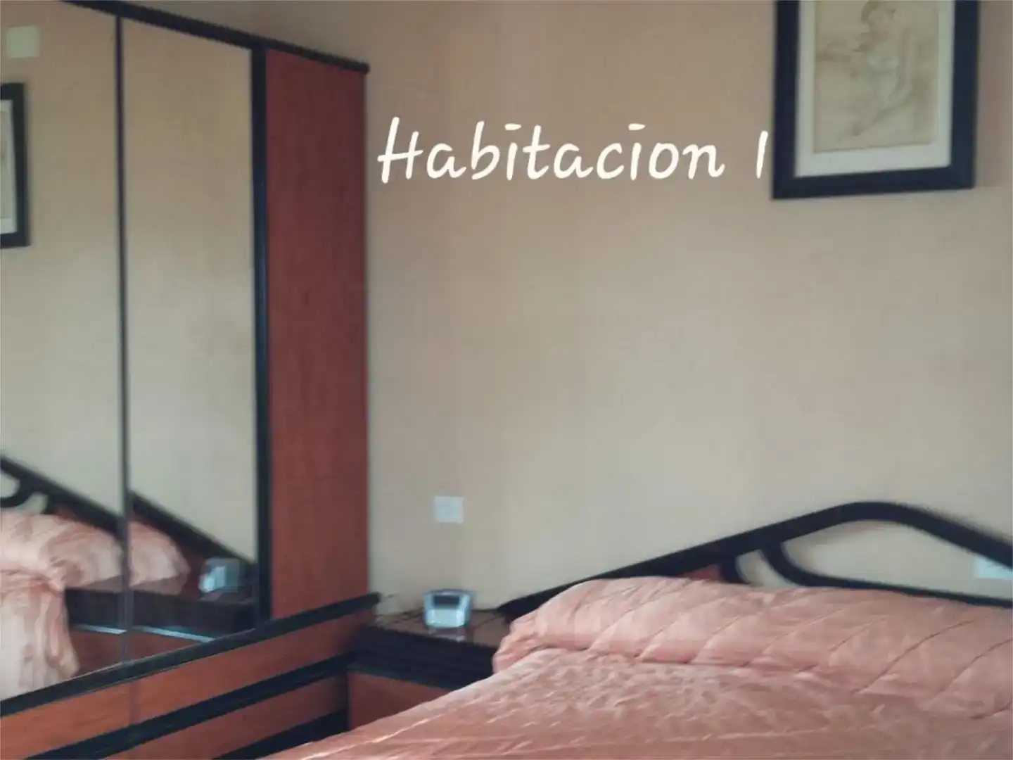 Dormitori de Casa o xalet en venda en Santa Comba