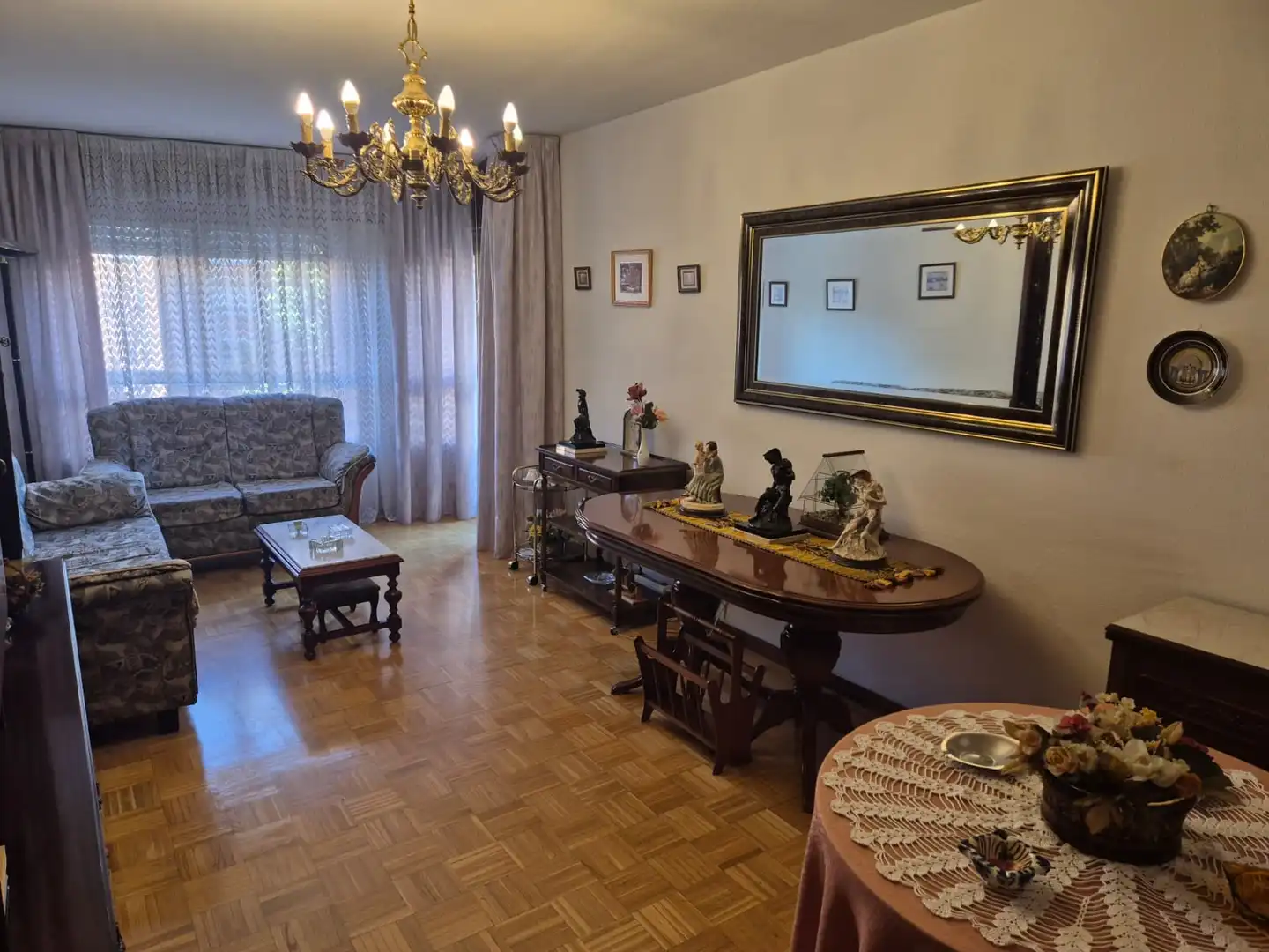Living room of Flat for sale in Palencia  with Heating, Parquet flooring and Terrace