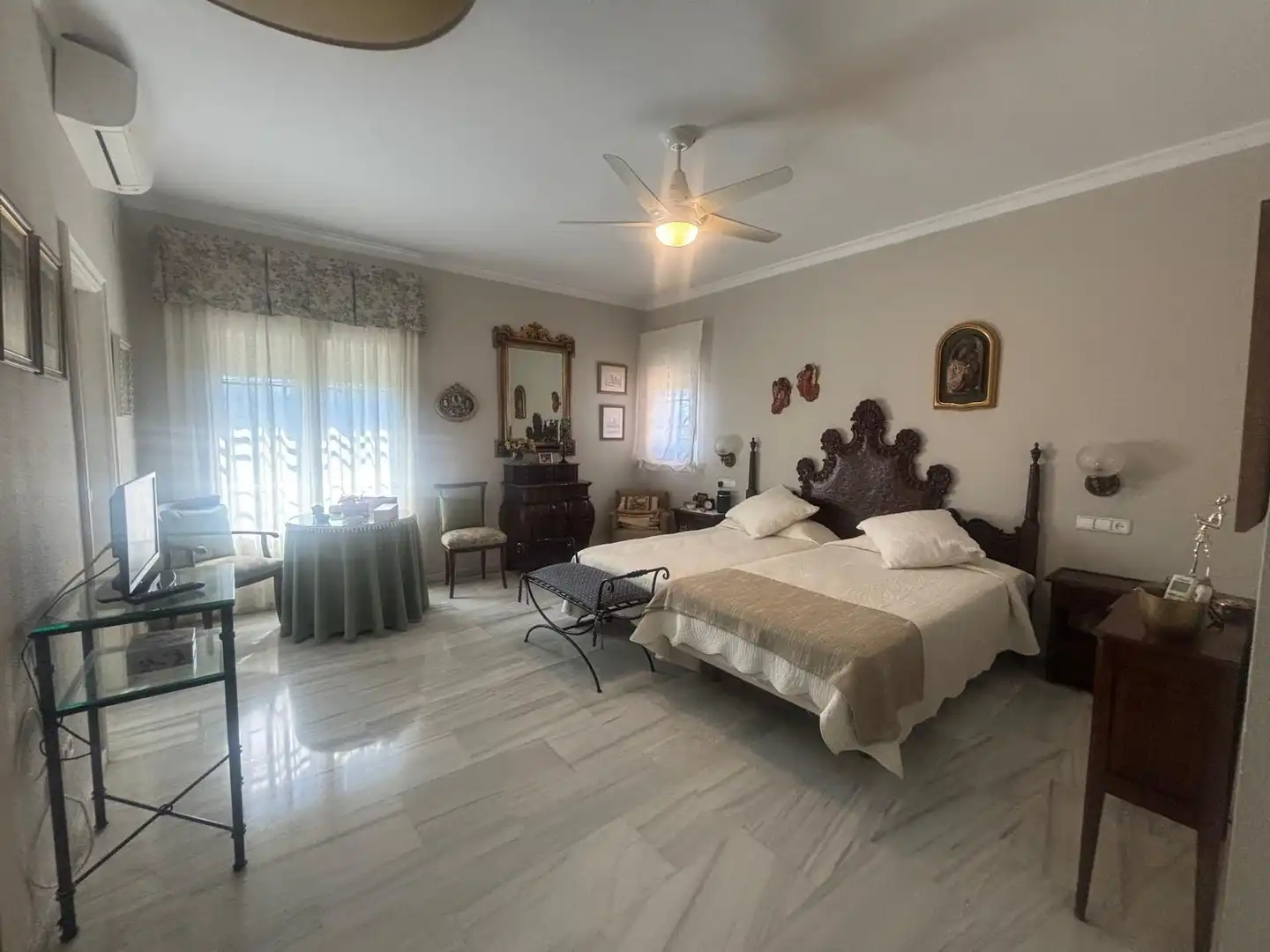 Bedroom of Houses for sale in Córdoba  with Air Conditioner, Heating and Private garden