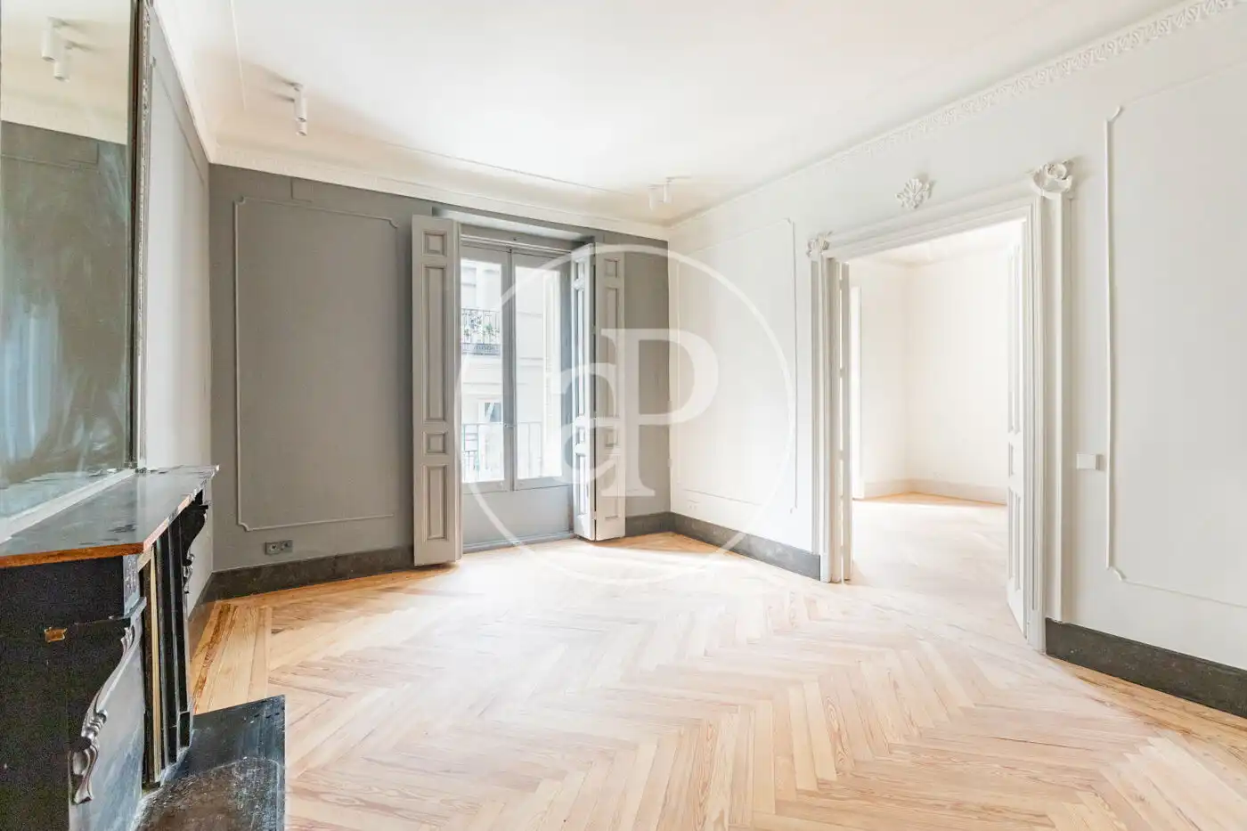 Außenansicht von Wohnung zur Miete in Madrid mit Klimaanlage, Heizung und Möbliert
