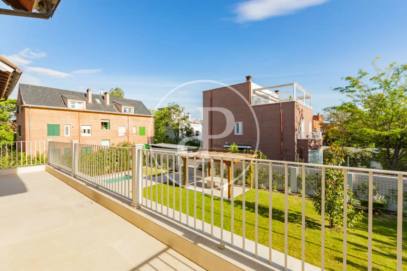 Terrace of Houses for rent in Madrid  with Air Conditioner, Heating and Private garden