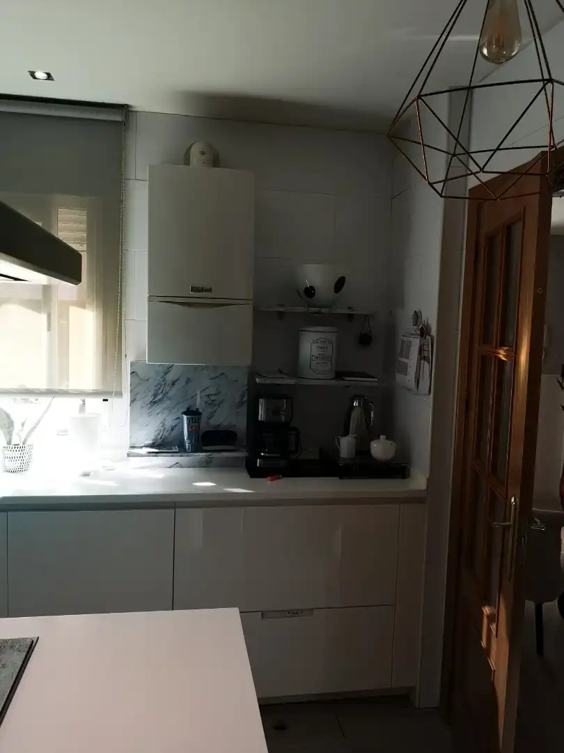 Cocina de Casa adosada en venta en Guadalajara con Aire acondicionado, Calefacción y Jardín privado