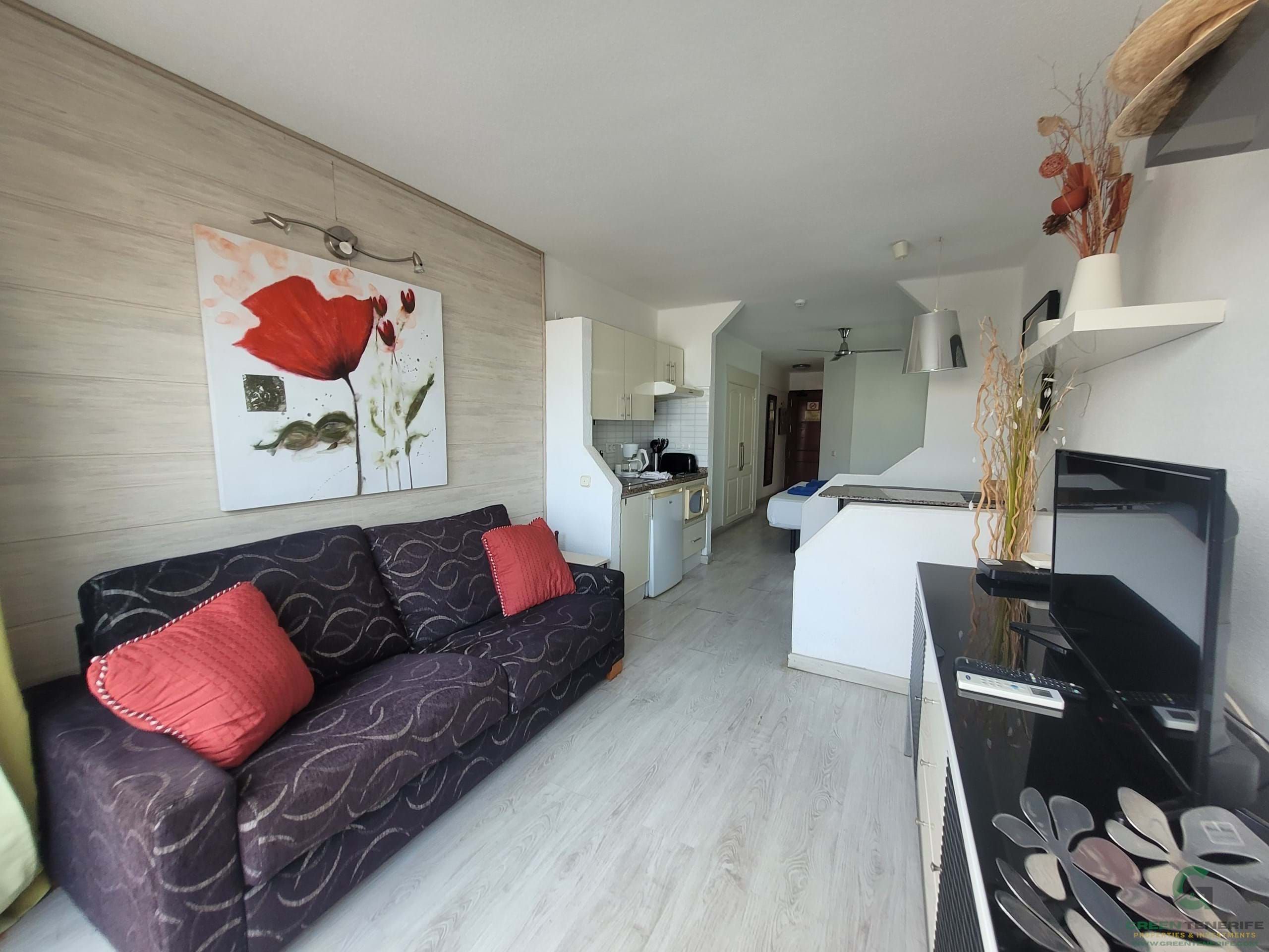 Living room of Study for sale in Adeje  with Air Conditioner, Swimming Pool and Balcony