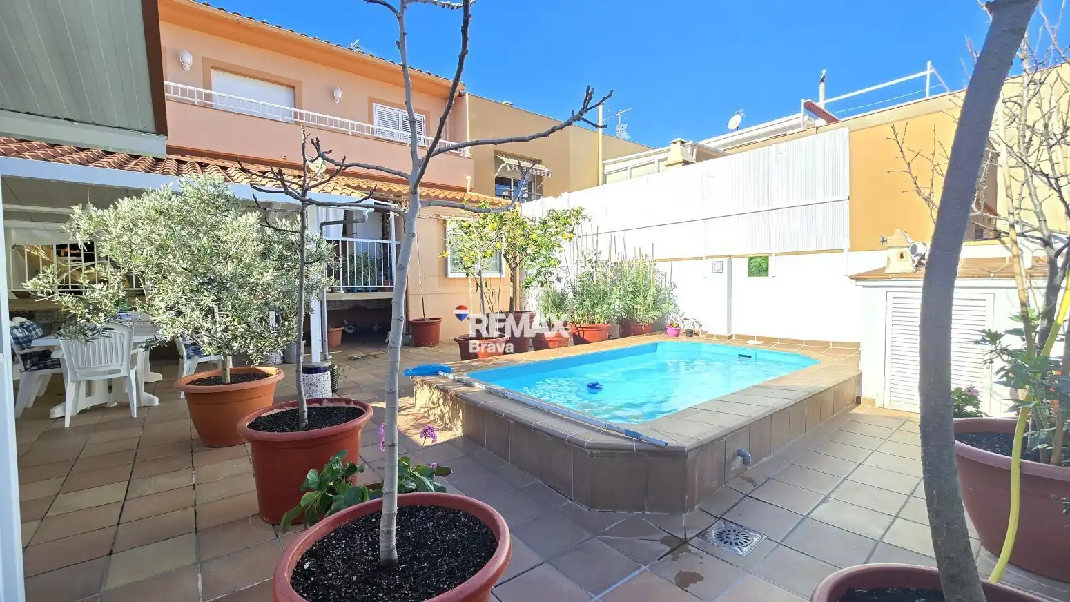Piscina de Casa o xalet en venda en Pineda de Mar amb Aire condicionat, Calefacció i Terrassa