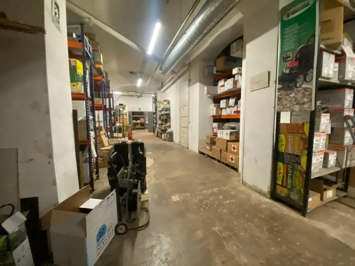 Local comercial de lloguer a Barcelona - Alí Bei, imagen 9
