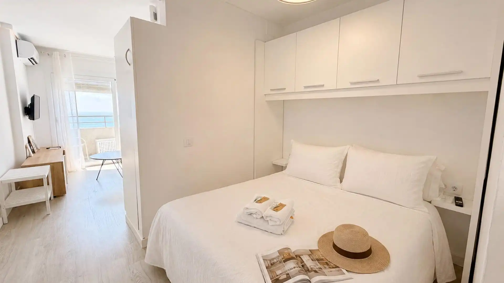 Monolocale con terrazza in vendita a Carrer DELTA MUGA 7, imagen 3