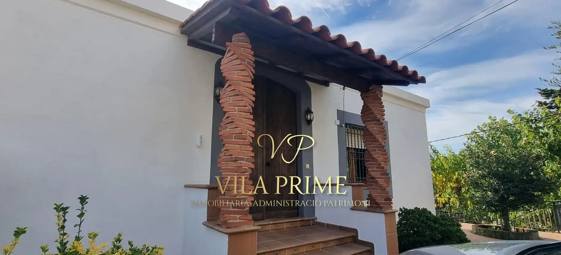 Country house zum Verkauf in Mataró mit Klimaanlage, Heizung und Privatgarten