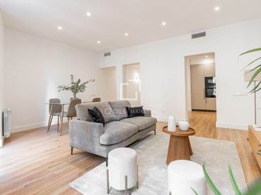 Piso con balcón en venta en Centro