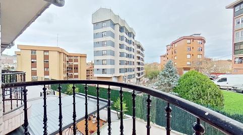 Foto 2 de Casa adosada en venda a Mendipe Etxetaldea, Valle de Trápaga-Trapagaran, Bizkaia