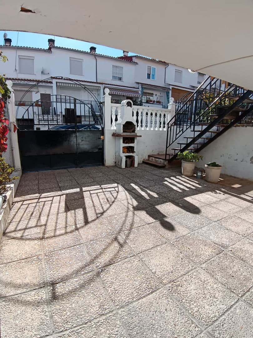 Terrace of House or chalet for sale in Navaluenga  with Private garden, Terrace and Furnished