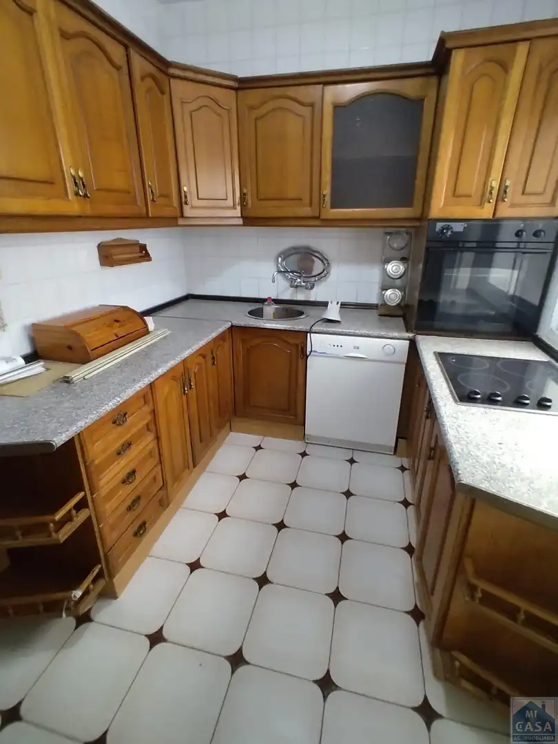 Cuina de Pis en venda en Mérida amb Aire condicionat, Calefacció i Parquet