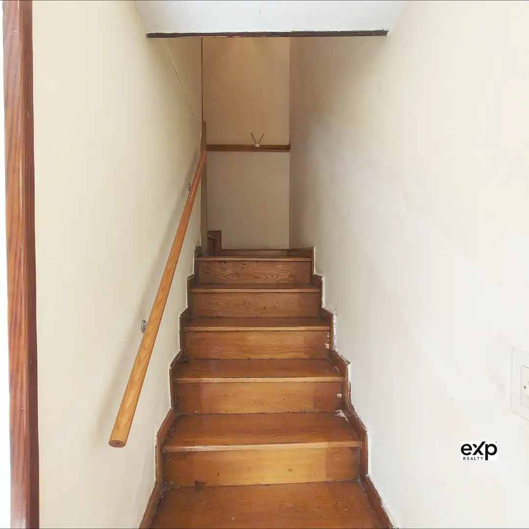 Casa adosada en venda en Oviedo  amb Parquet i Moblat