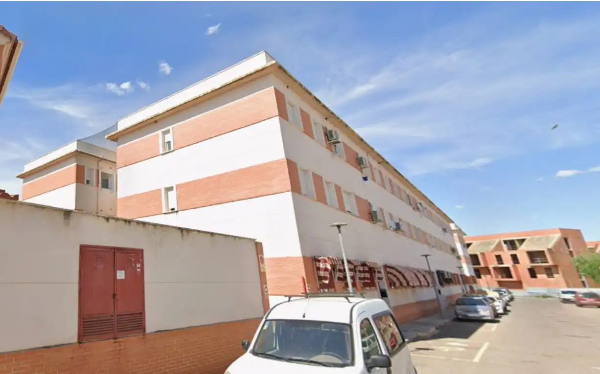 Casa en venda a Calle Clavel 15