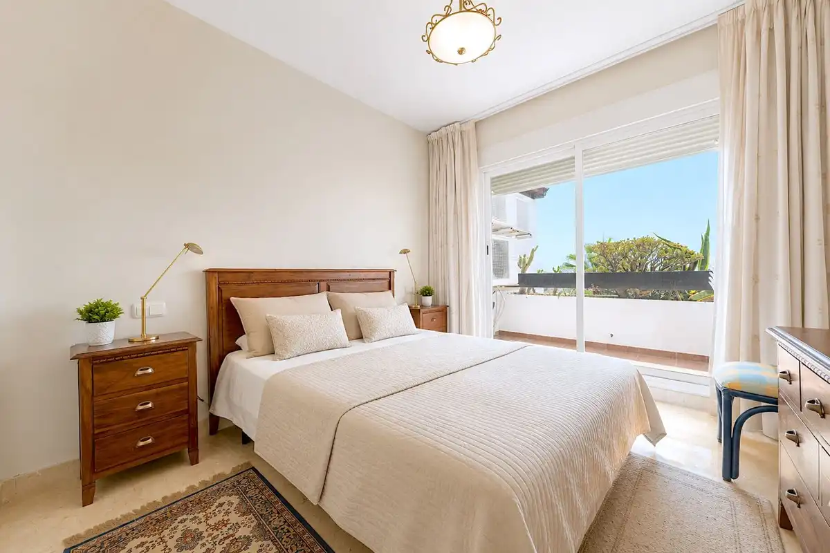 Dormitori de Apartament en venda en Motril amb Aire condicionat, Calefacció i Jardí privat