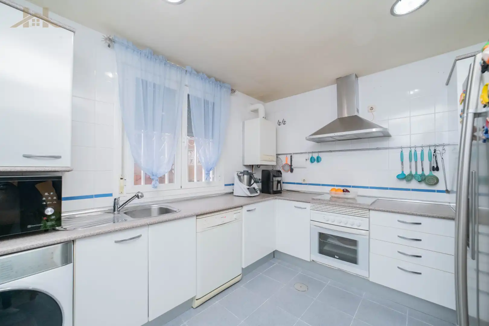 Kitchen of Detached homes for sale in Ugena  with Air Conditioner, Heating and Private garden