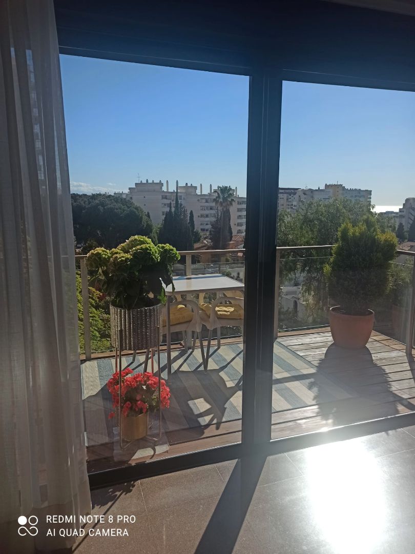 Balcony of Attic to rent in Benalmádena  with Air Conditioner, Heating and Parquet flooring