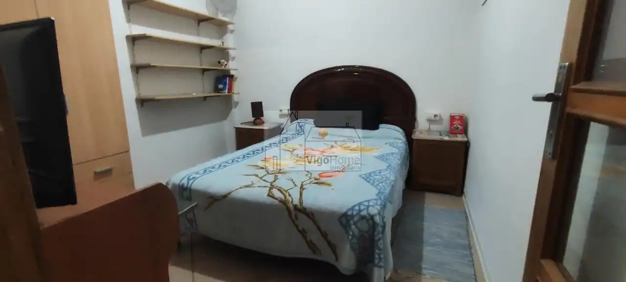 Bedroom of Apartments for sale in Moaña  with Storage room and Furnished