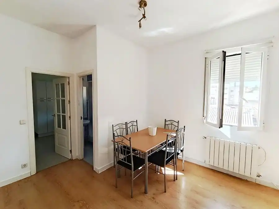 Dining room of Flat for sale in Ciudad Lineal