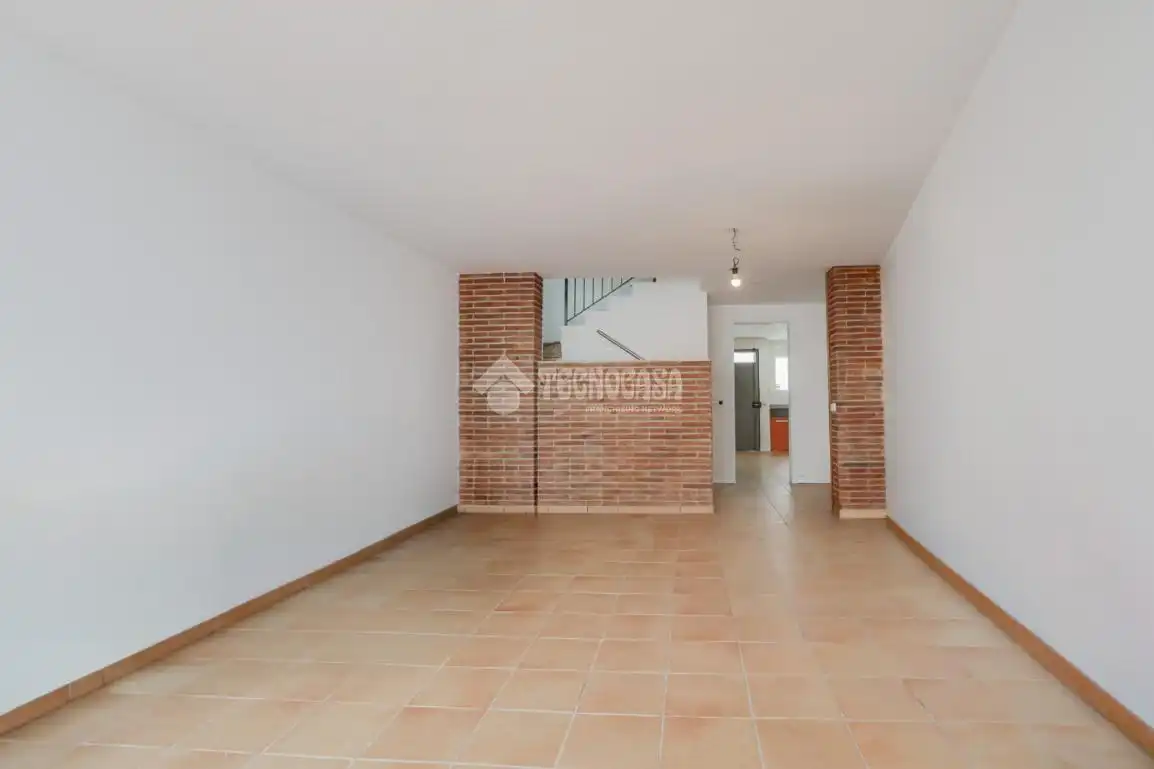 Casa adosada en venta en Terrassa con Aire acondicionado, Terraza y Trastero