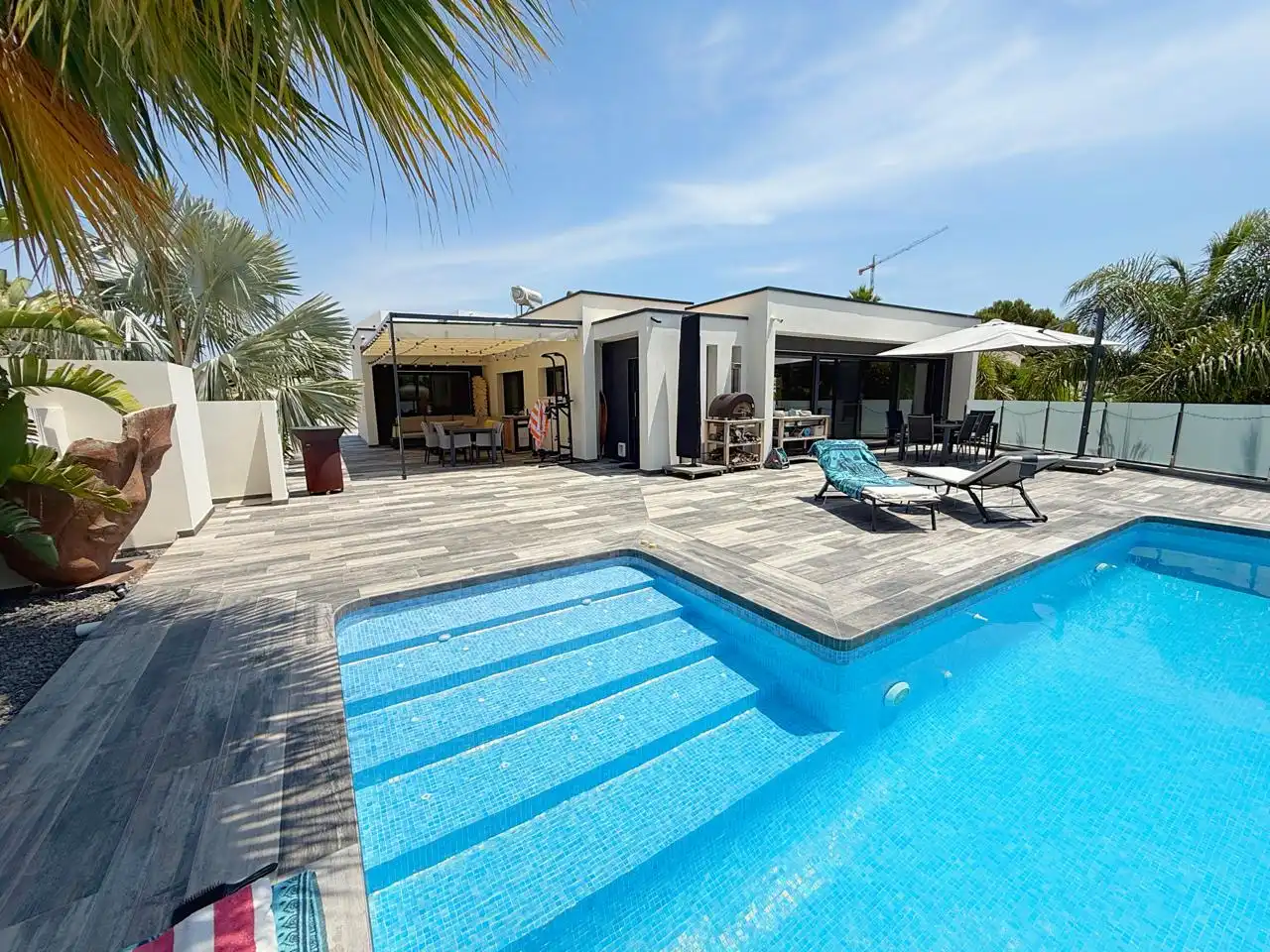Villa avec piscine à vendre à Marisol Park - Ortembach - Los Almendros