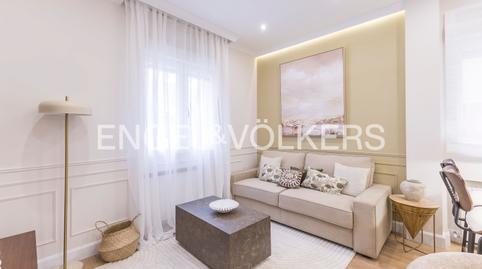 Photo 5 of Apartment for sale in Fuente del Berro, Madrid