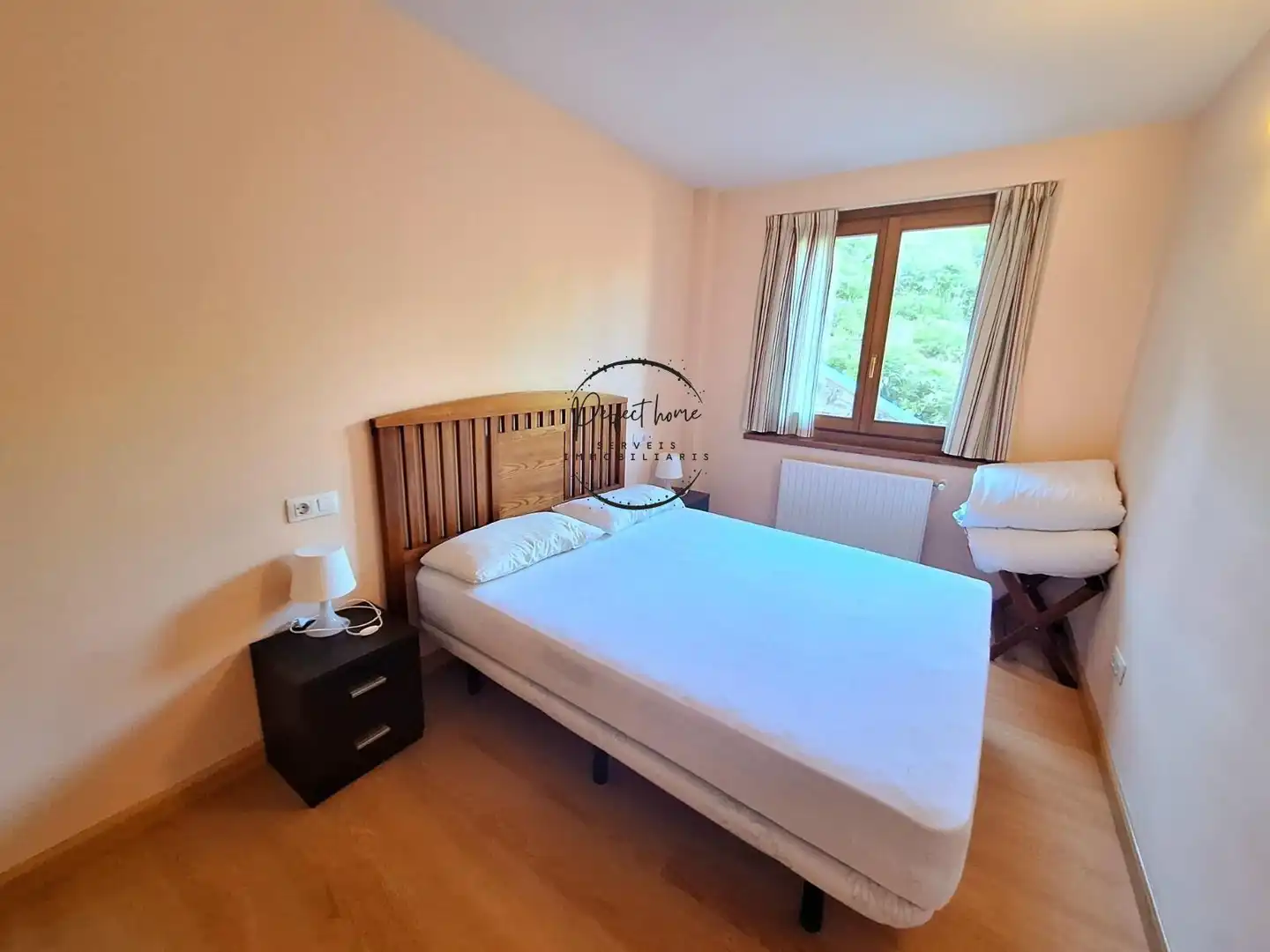 Habitación de Piso en venta en Canillo con Calefacción, Trastero y Amueblado