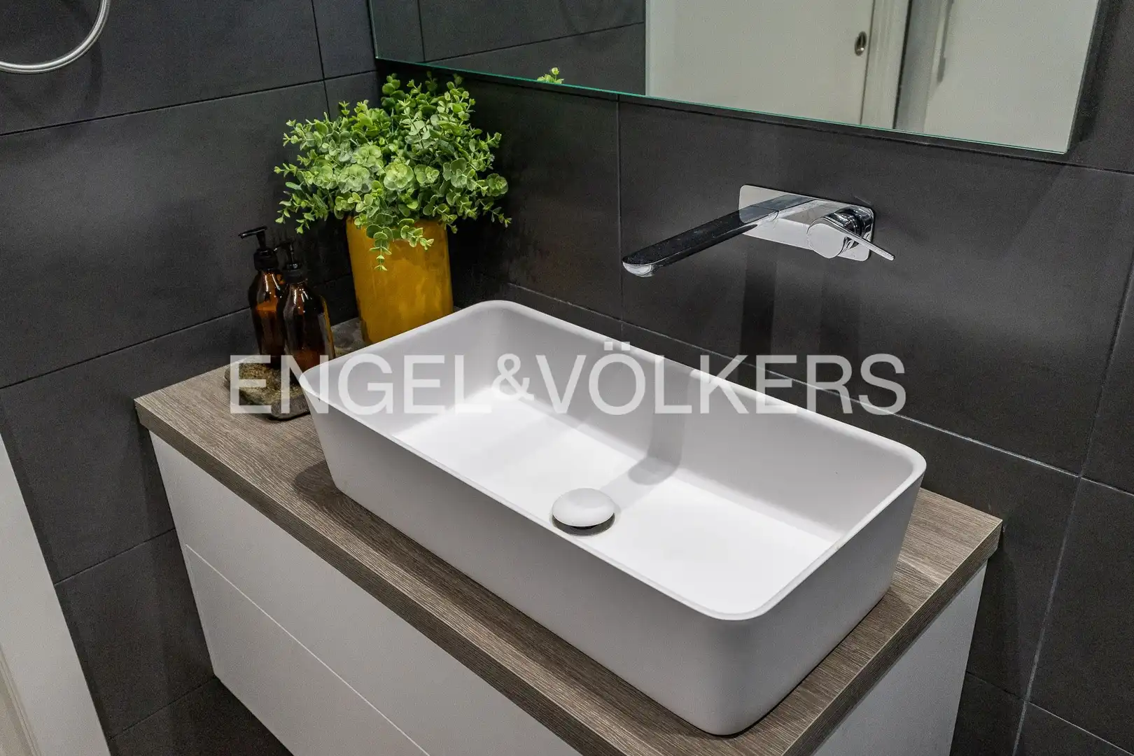 Bathroom of Houses for sale in Sant Cugat del Vallès  with Air Conditioner, Heating and Private garden