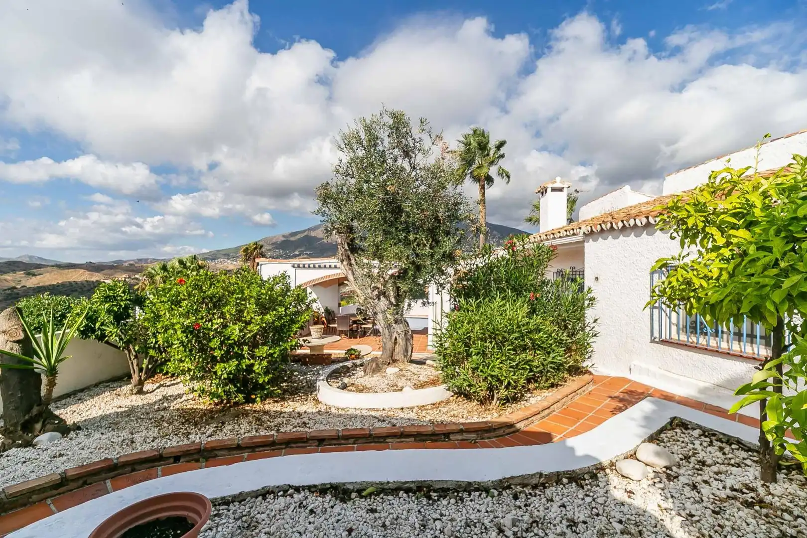 Jardí de Casa o xalet en venda en Mijas amb Aire condicionat, Jardí privat i Terrassa