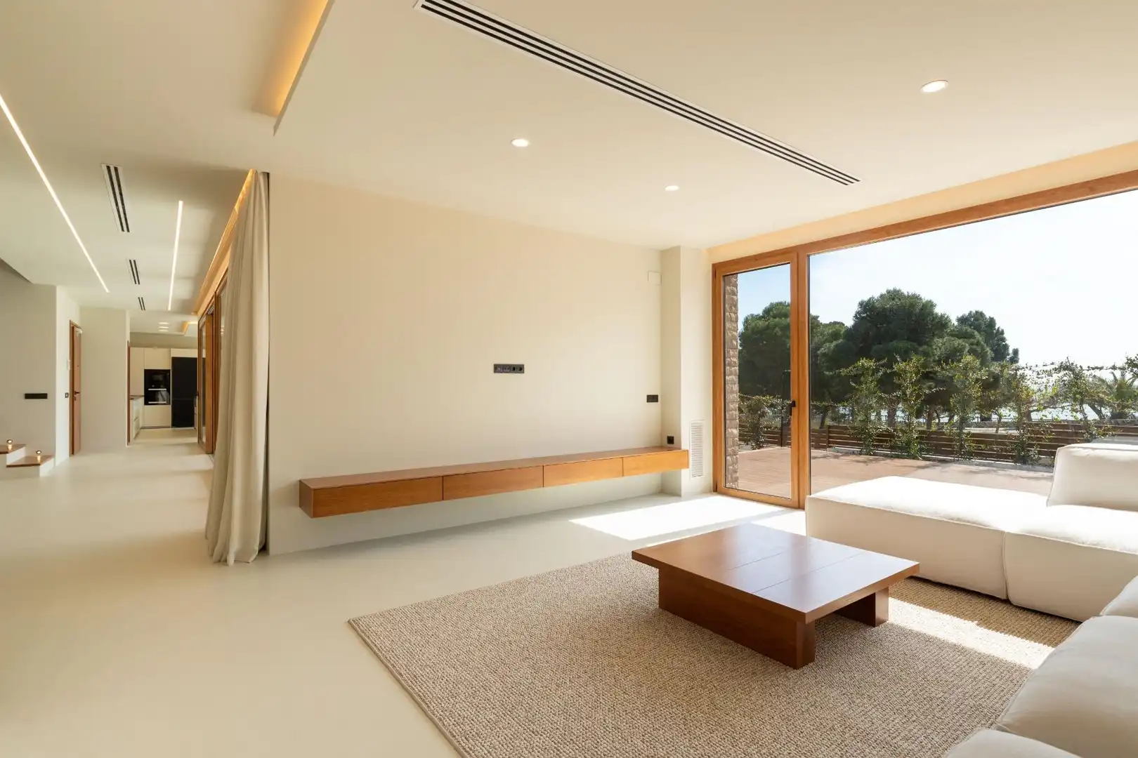 Sala de estar de Casa o chalet en venta en L'Ampolla con Aire acondicionado, Calefacción y Jardín privado