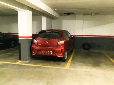 Parcheggio in vendita a Centre
