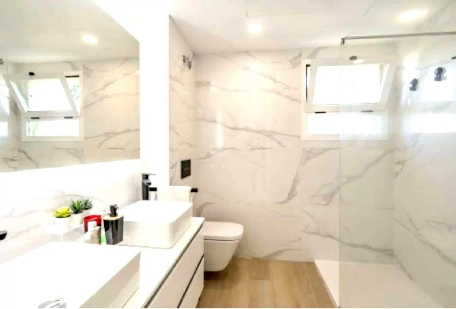 Baño de Apartamento en venta en Mijas con Aire acondicionado, Terraza y Trastero