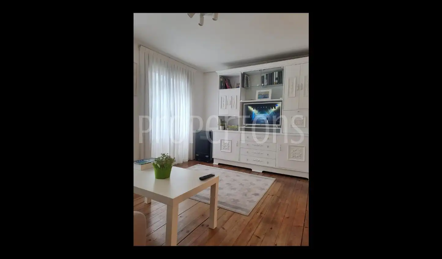 Living room of Flat for sale in Bilbao 