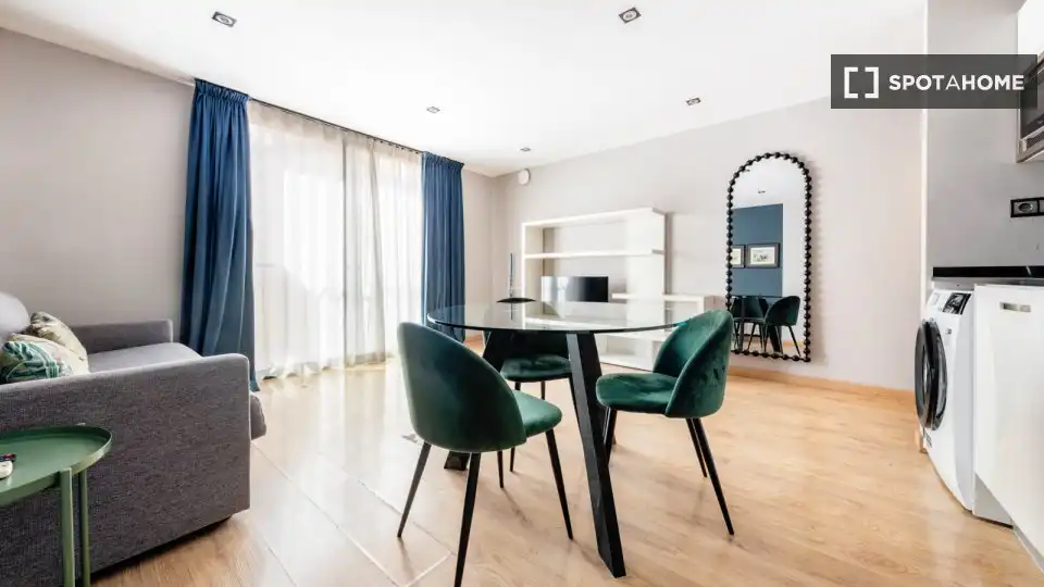 Flat to rent in Eixample
