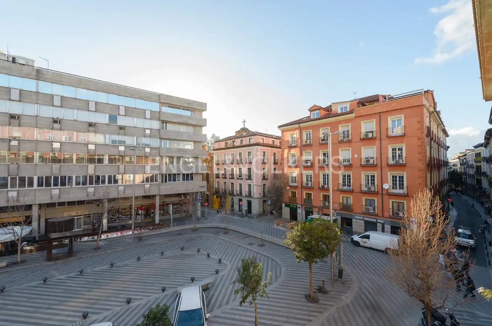 Vista exterior de Apartamento en venta en Madrid con Aire acondicionado, Calefacción y Balcón