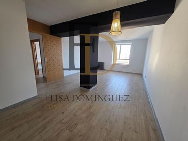Appartamento con ascensore in vendita a Centro