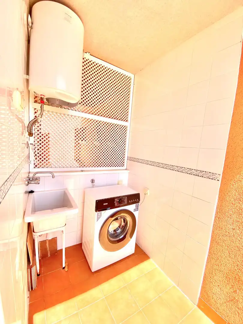 Baño de Apartamento en venta en Cartagena con Terraza, Amueblado y Piscina comunitaria
