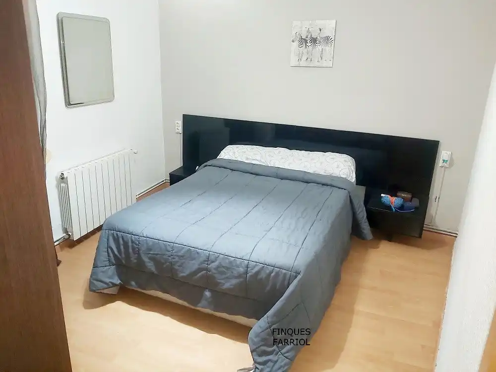 Piso con terraza en venta en Carrer dels Jurats, imagen 3