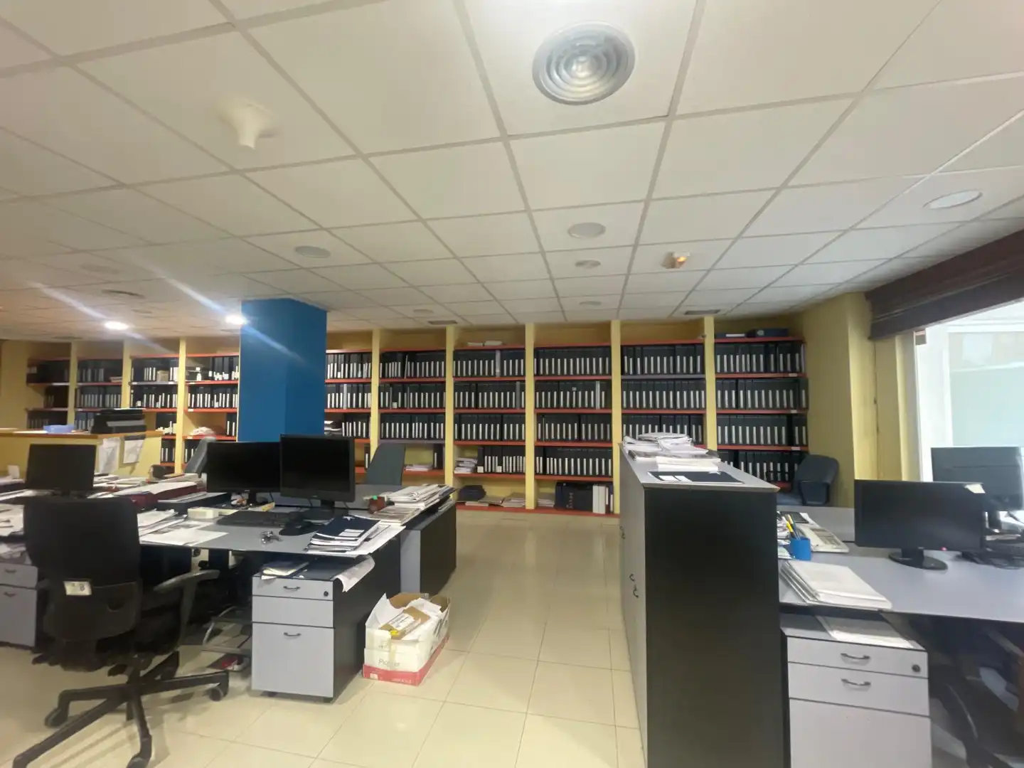 Oficina de lloguer en Oleiros