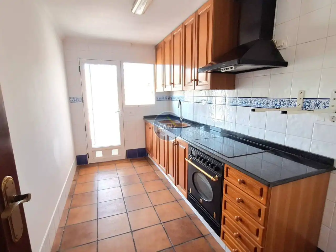 Kitchen of Flat for sale in Montaverner  with Balcony