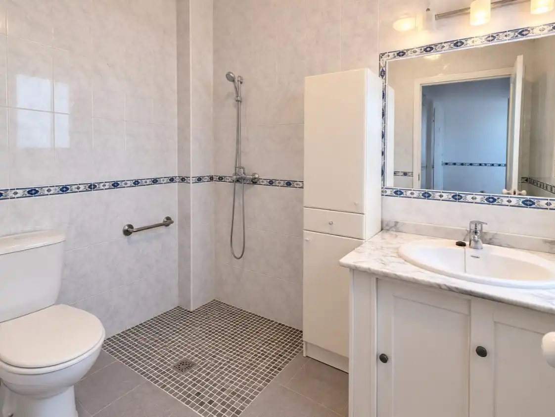 Baño de Casa o chalet en venta en El Bosque, Cádiz