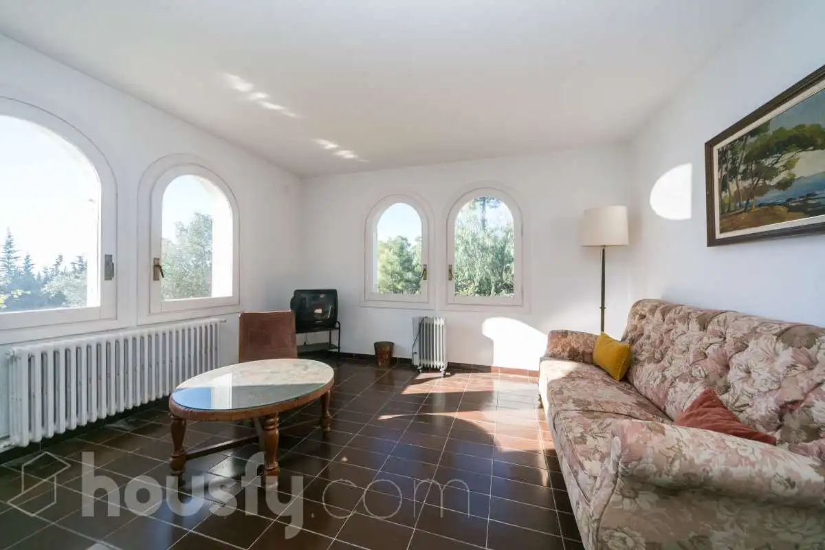 Sala d'estar de Casa o xalet en venda en Tarragona amb Calefacció, Jardí privat i Parquet