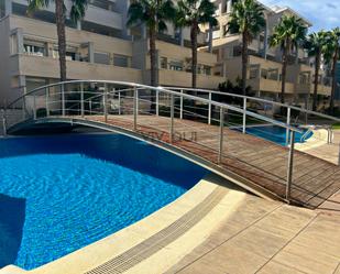 Piscina de Apartament de lloguer en Dénia amb Aire condicionat, Terrassa i Piscina