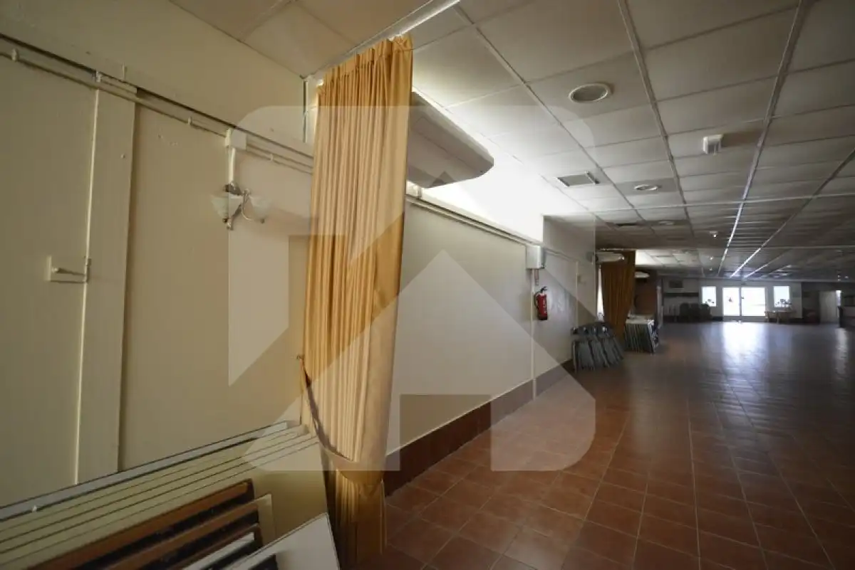 Local en venta en Fabero con Aire acondicionado