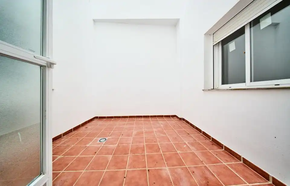 Wohnung zum Verkauf in Agrón mit Klimaanlage